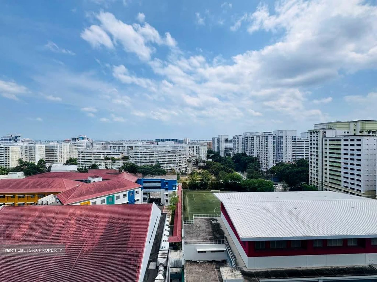 Blk 577 Hougang Avenue 4 (Hougang), HDB Executive #547068501